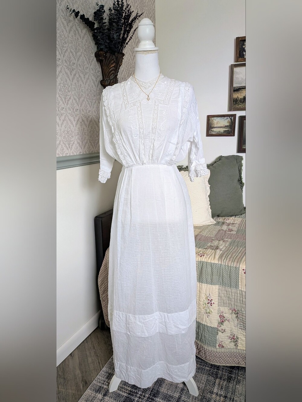 Antique Edwardian 1900s White Cotton Lace Embroidered Lingerie Dress